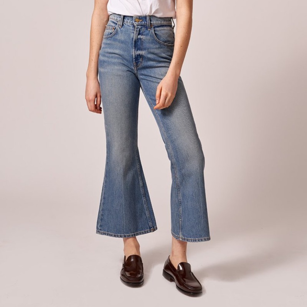 BSides Leni Crop